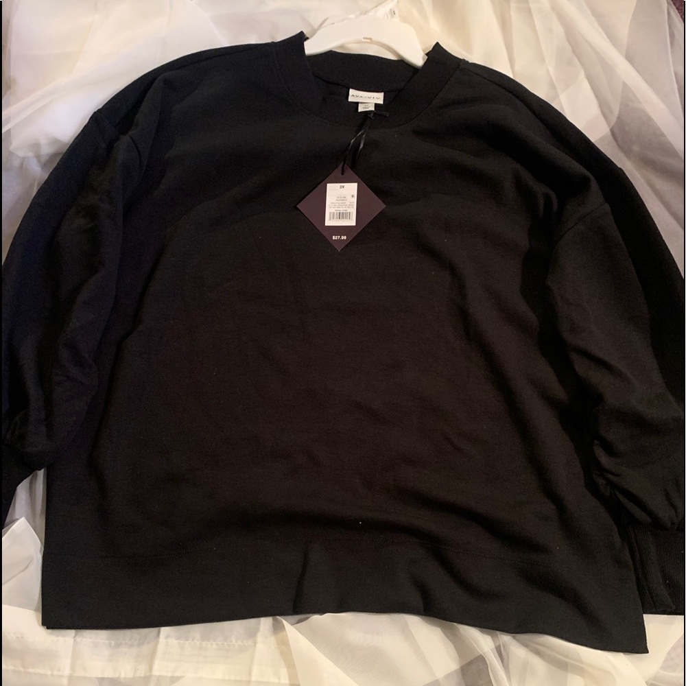 Black Sweater 2x